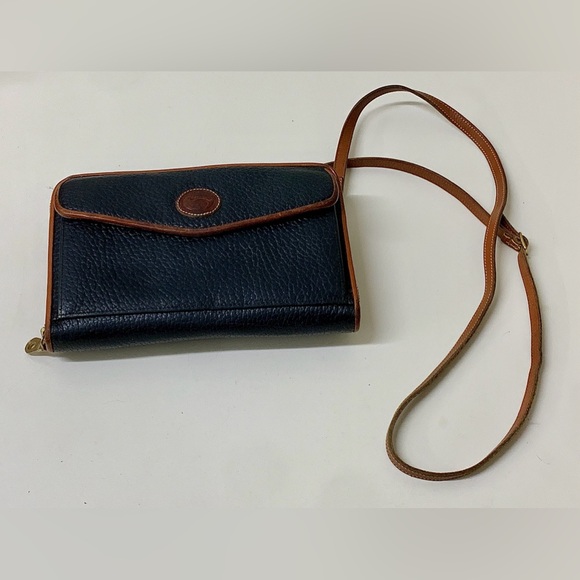 Vtg 2 Tone Pebbled All Weather Leather Dooney Bourke Cross Body Bag Purse - Picture 3 of 16